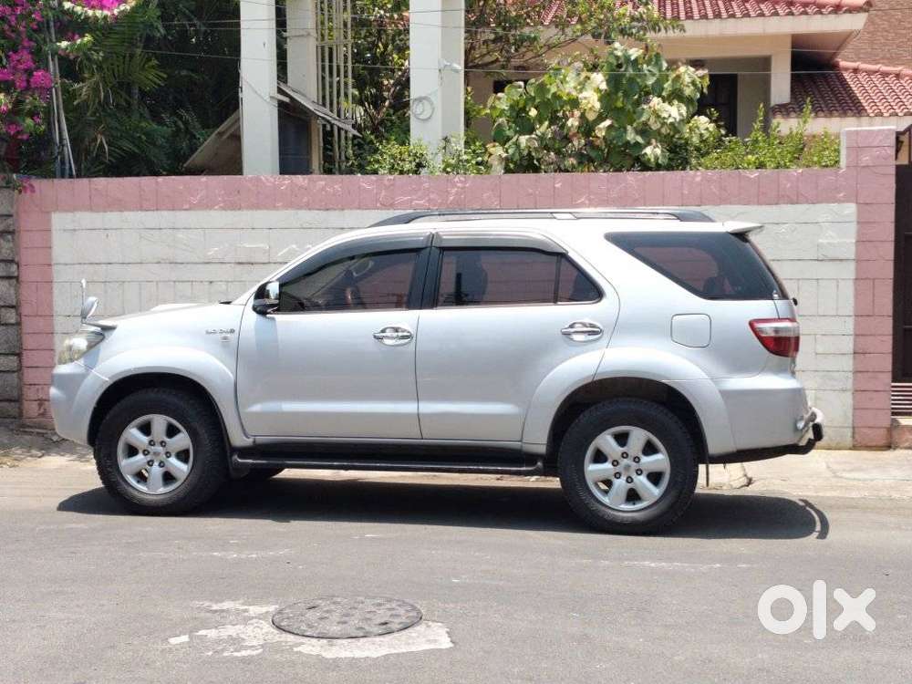 Toyota Fortuner 3.0 4x4 Manual, 2010, Diesel