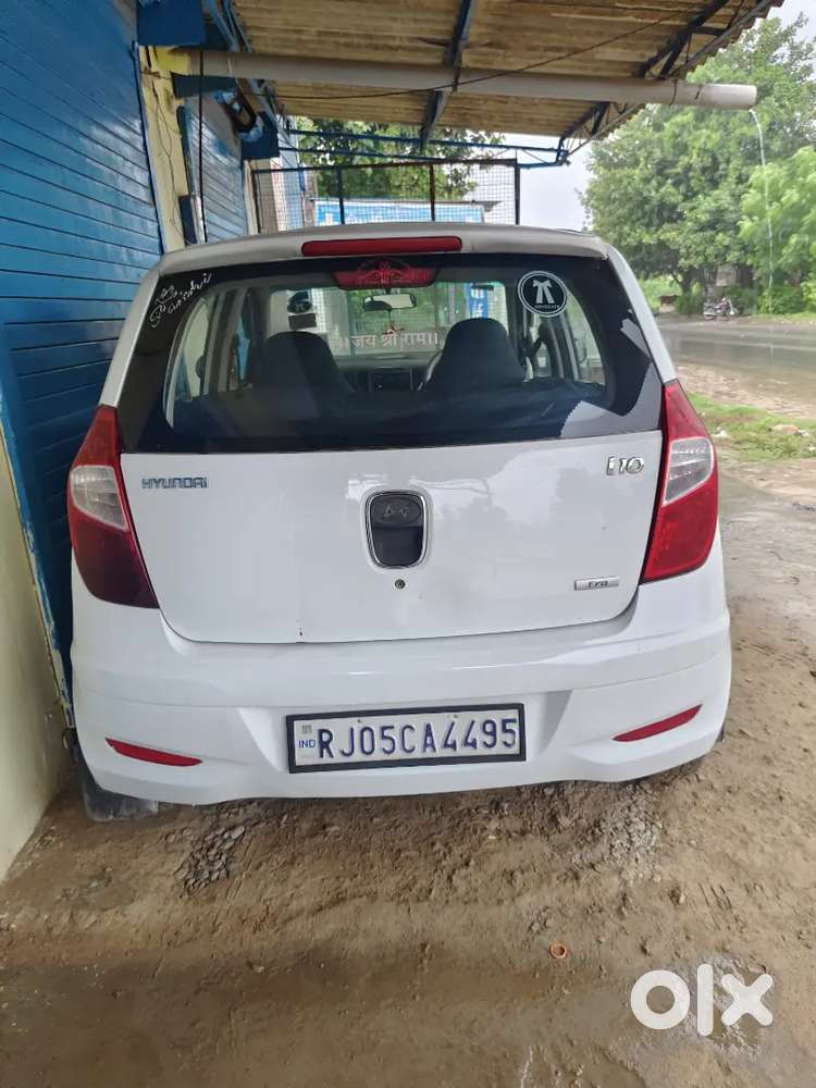 Hyundai I10 Era 2012 With Cng Kit Excellent Condition