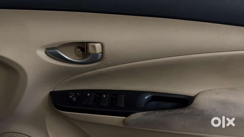 Toyota Yaris G Cvt, 2018, Petrol