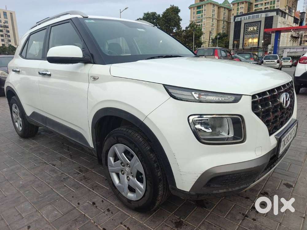 Hyundai Venue S 1.2 Petrol, 2021, Petrol