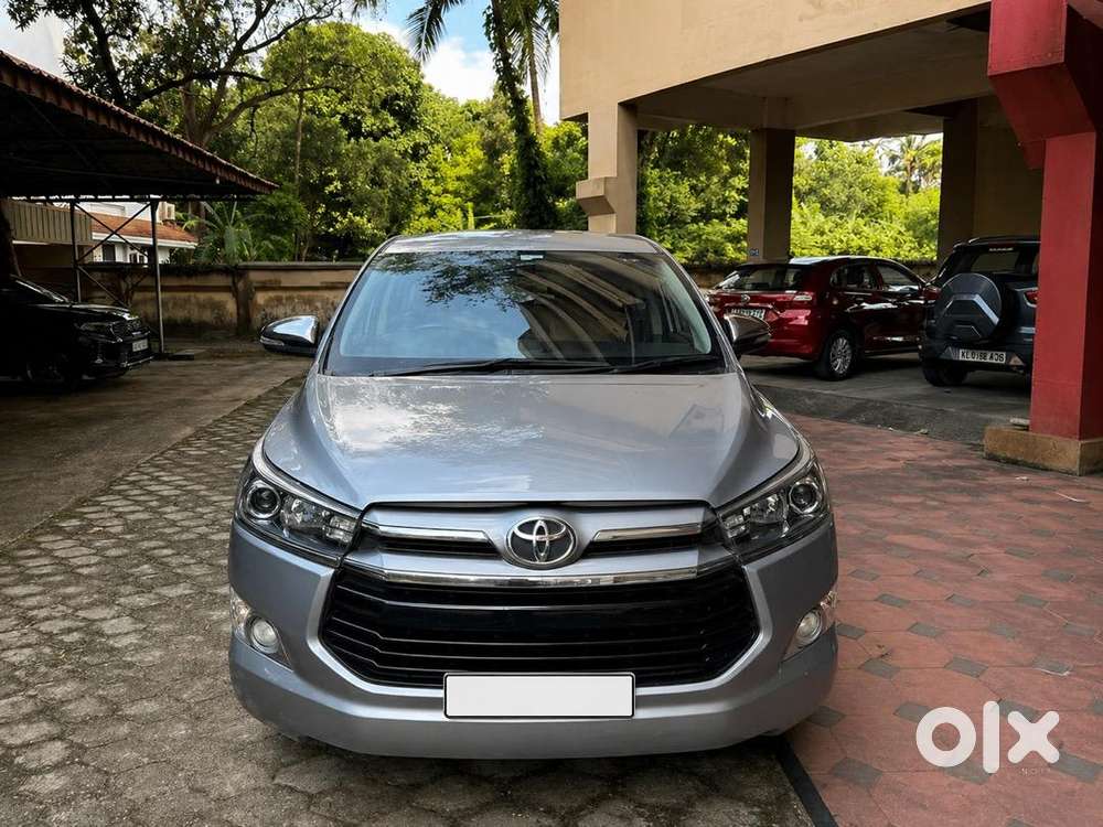 Toyota Innova Crysta 2.8z