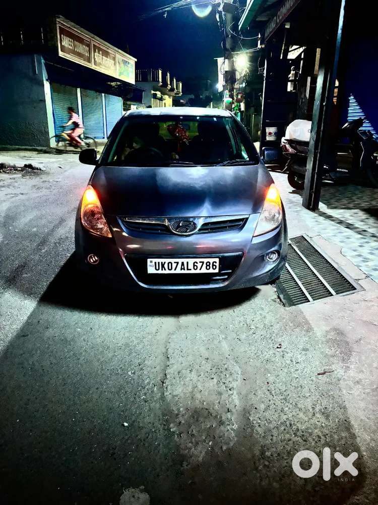Hyundai I20 2011(oct) Diesel Well Maintained Neat & Clean Car