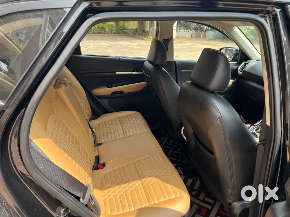 Kia Petrol Automatic 2024