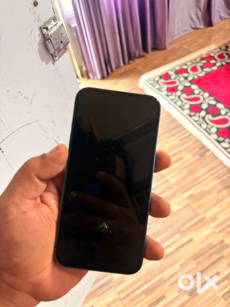Iphone 13,256 GB, In mint Condition