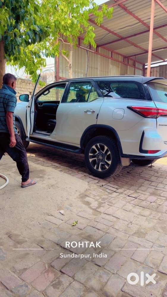 Toyota Fortuner Legender 2023 Diesel Well Maintained