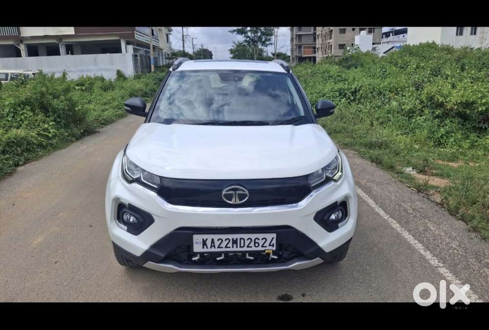 Tata Nexon 1.2 Revotron Xz Plus, 2023, Petrol