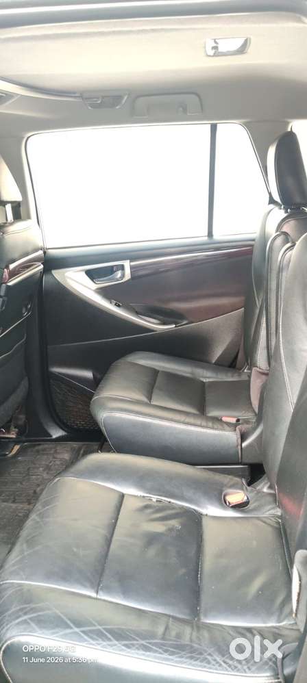 Toyota Innova Crysta 2.4 Z 7 Str, 2016, Diesel