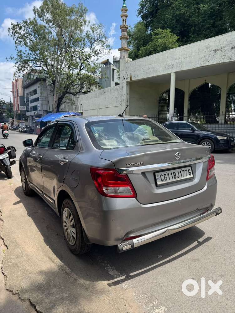 Maruti Suzuki Dzire 1.2 Vxi, 2023, Petrol