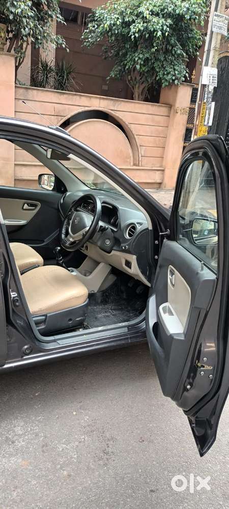 Maruti Suzuki Alto K10 1.0 Vxi, 2014, Petrol