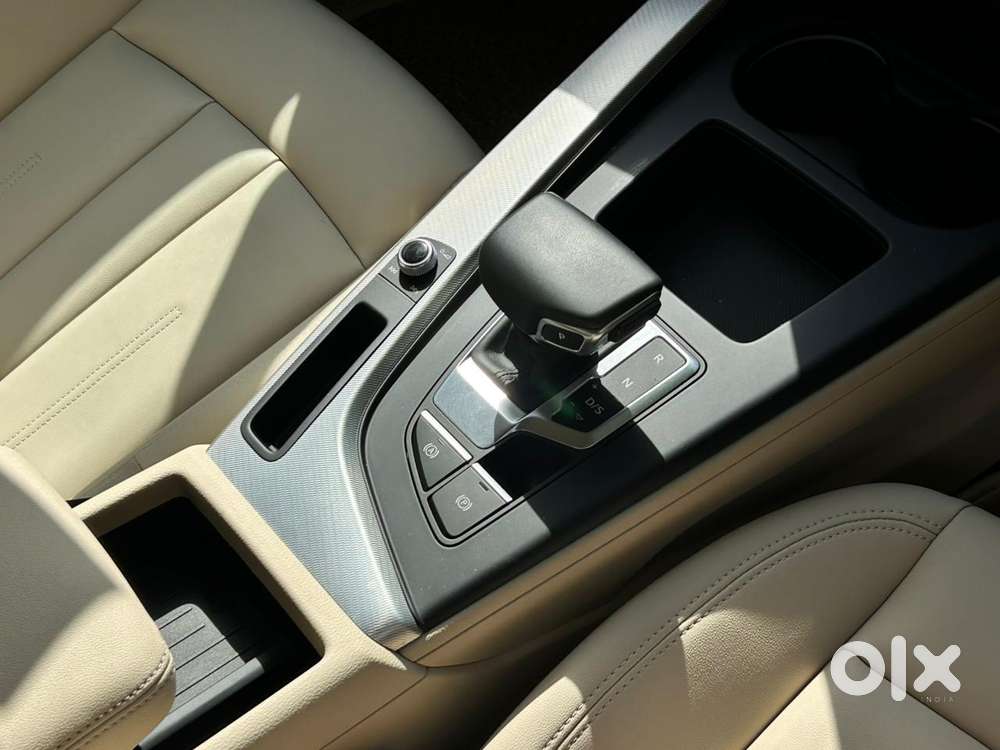 Audi A4 2.0 Premium 40 Tfsi, 2026, Petrol