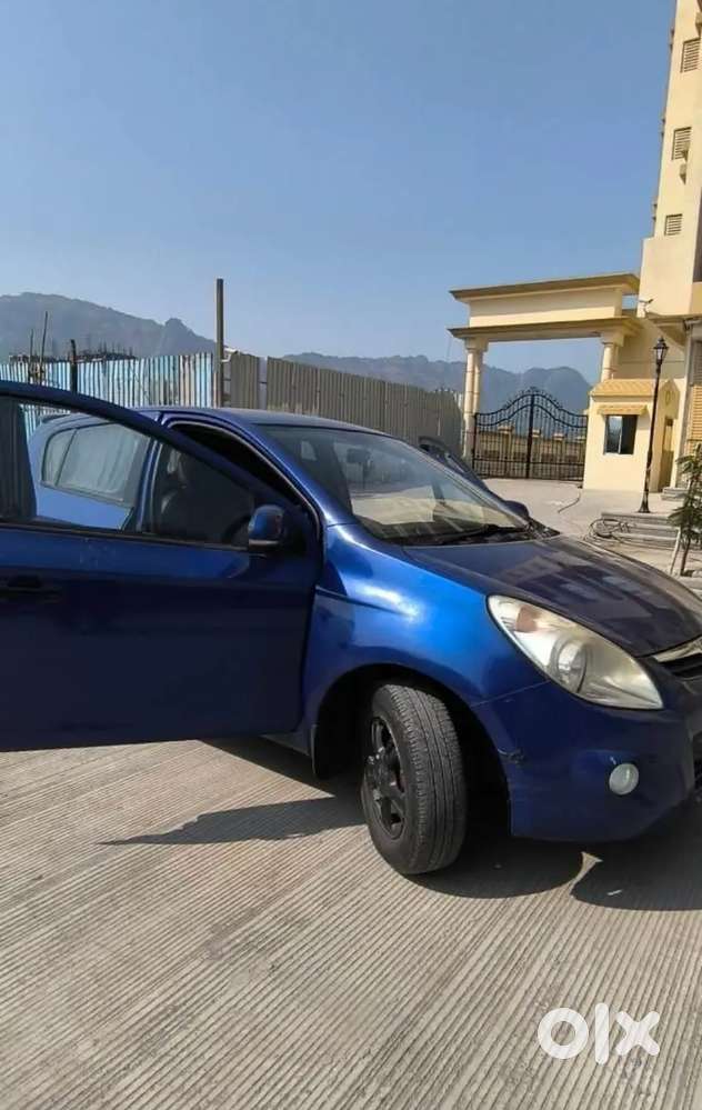 Hyundai I20 2011 With Sunroof