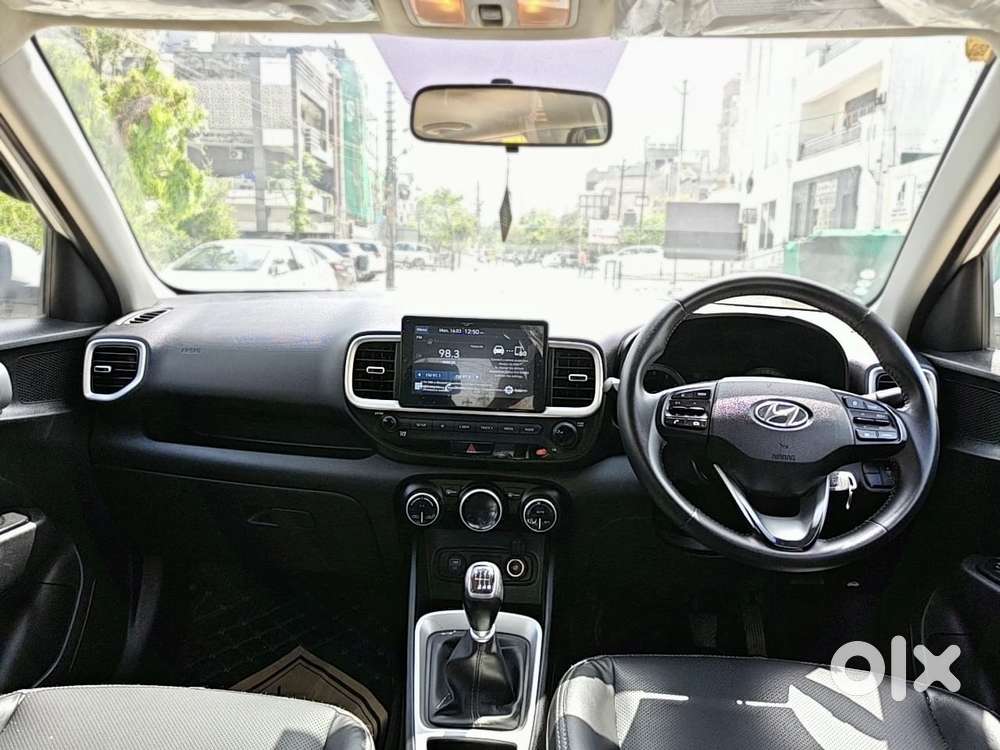 Hyundai Venue Sx, 2020, Petrol