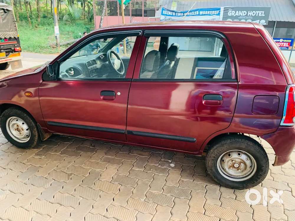 Maruti Suzuki Alto Lx-ac
Petrol
Year:2007
3rd Owner
Colour :red