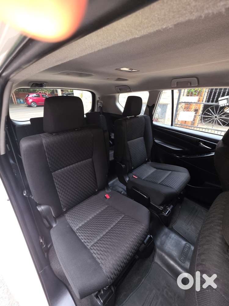 Toyota Innova Crysta 2.4 G Plus Mt 8 Str, 2018, Diesel