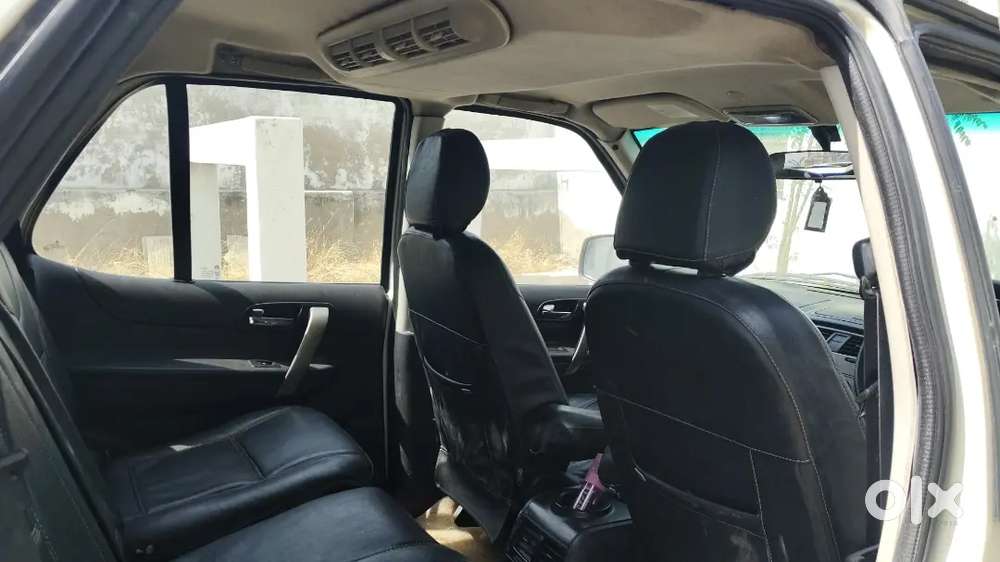 Tata Safari Storme 2015 Diesel 120000 Km Driven