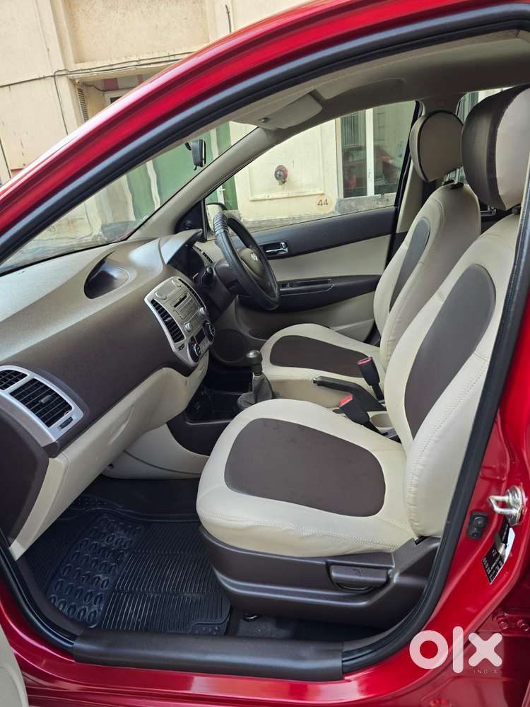 Hyundai I20 2009-2011 Magna, 2011, Petrol