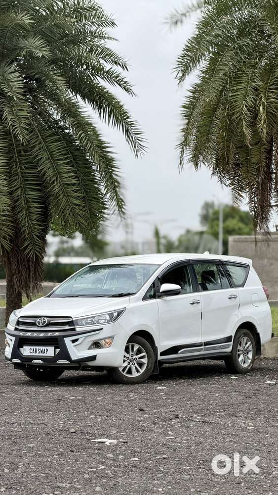 Toyota Innova Crysta 2.4 G Mt 8s, 2018, Diesel