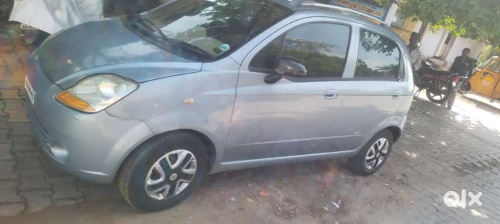 Chevrolet Spark 2011 Petrol 100000 Km Driven