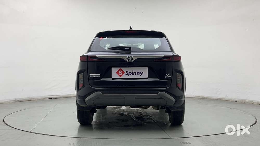 Toyota Urban Cruiser Hyryder 1.5 V Hybrid, 2025, Cng & Hybrids