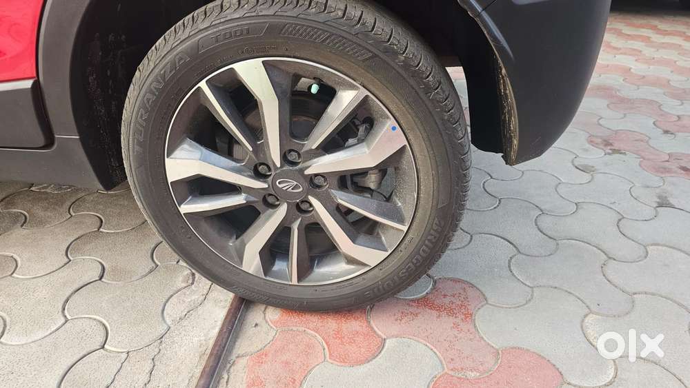 Mahindra Xuv300 W8 Amt Optional Diesel, 2019, Diesel