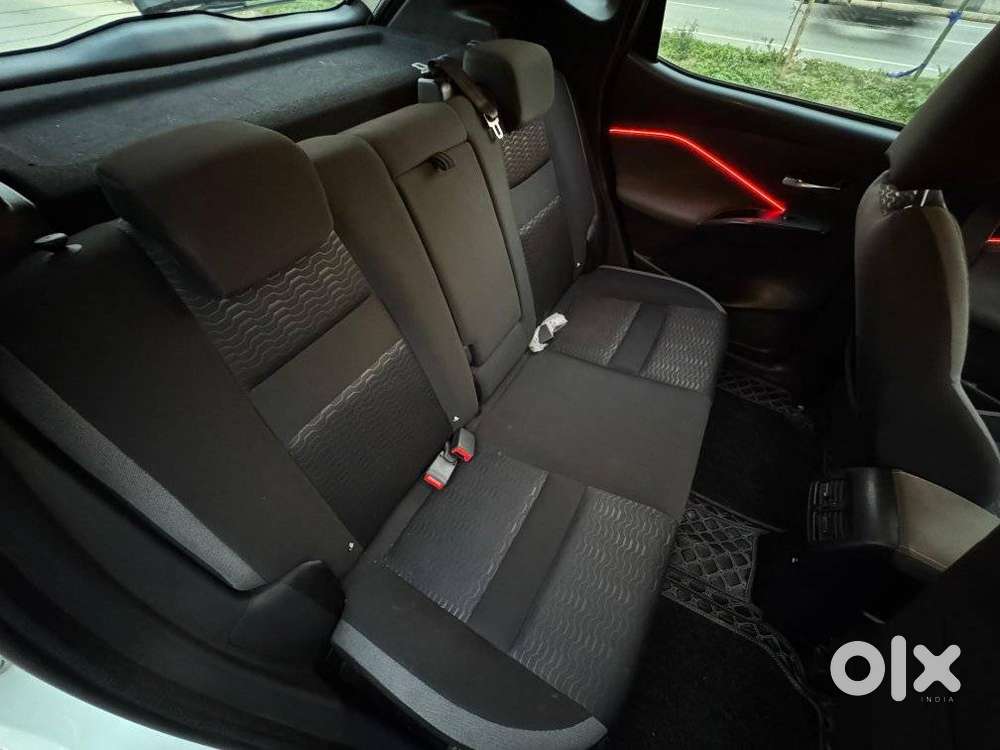 Nissan Magnite N-connecta Mt, 2025, Petrol