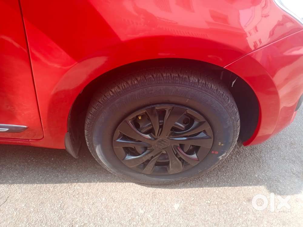 Maruti Suzuki Swift 1.2 Vxi (o), 2022, Petrol