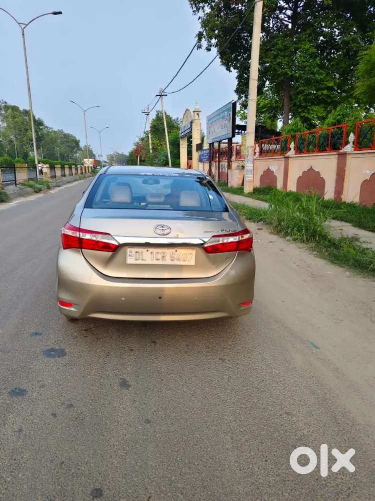 Toyota Corolla Altis 2016
