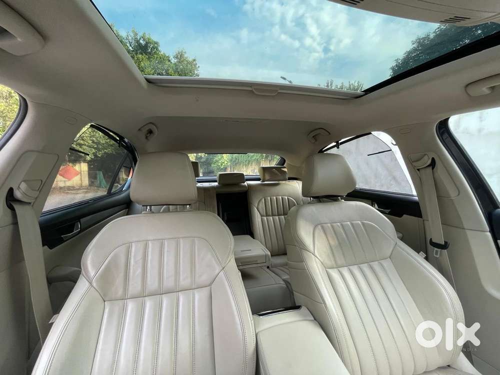 Skoda Superb Style 1.8, 2022, Petrol