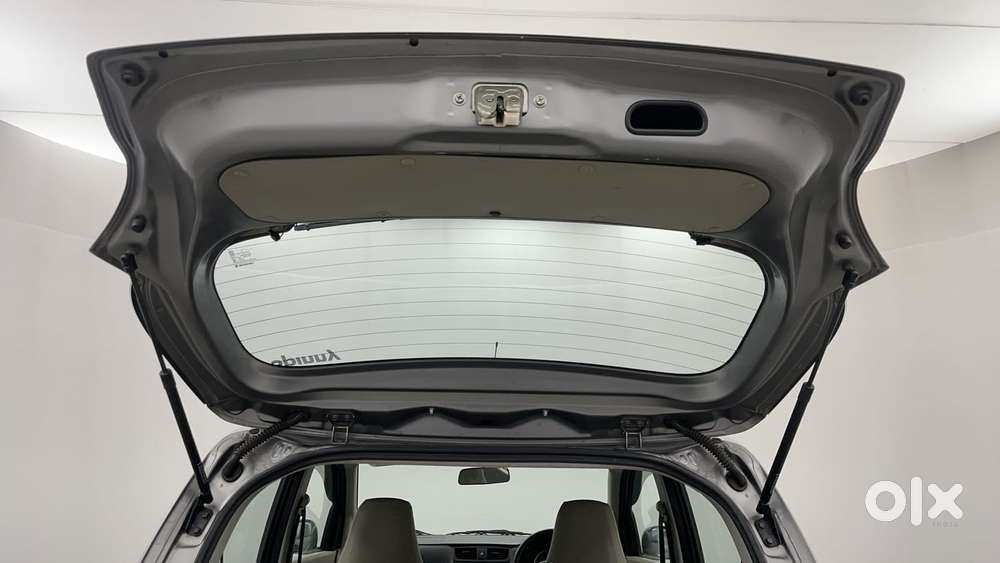 Maruti Suzuki Celerio Zxi Optional Amt, 2017, Petrol