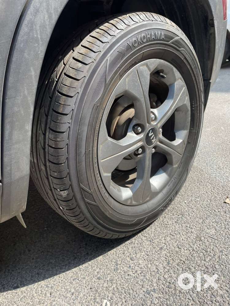 Kia Seltos Htk+ Diesel At 2021 With New Tyres (company Maintained Car)