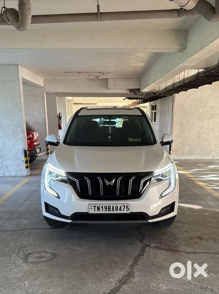 Mahindra Xuv700 2023 Petrol 39500 Km Driven
