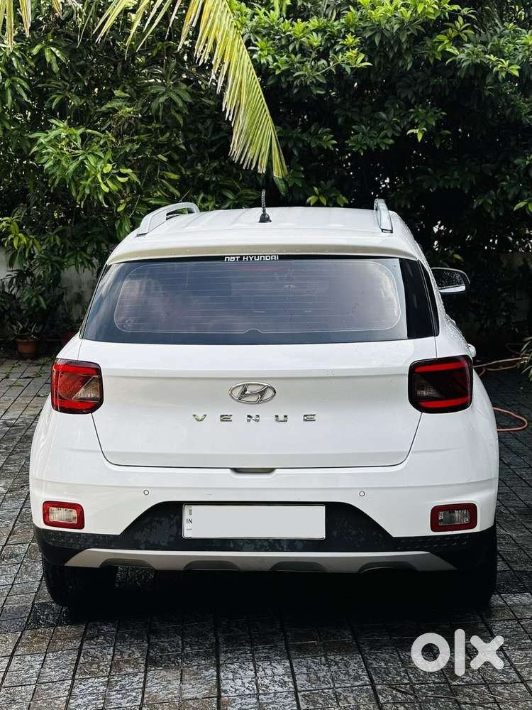 Hyundai Venue 1.0 S (o) Turbo Imt, 2020, Petrol