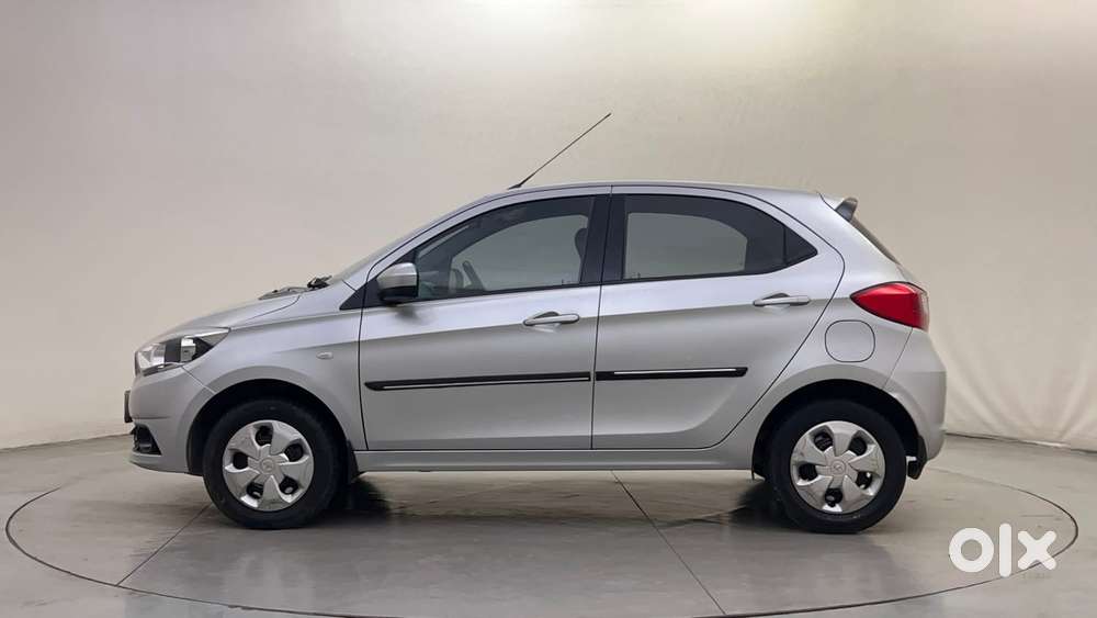 Tata Tiago 1.2 Revotron Xt, 2016, Petrol