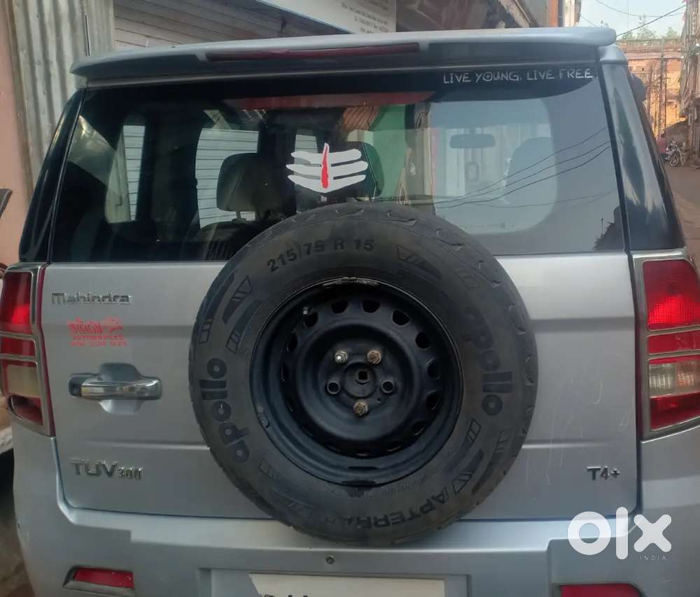 Mahindra Tuv 300 2017 Variant