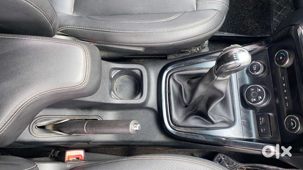 Tata Hexa 2.2 Xt 4x2 7 Str, 2018, Diesel