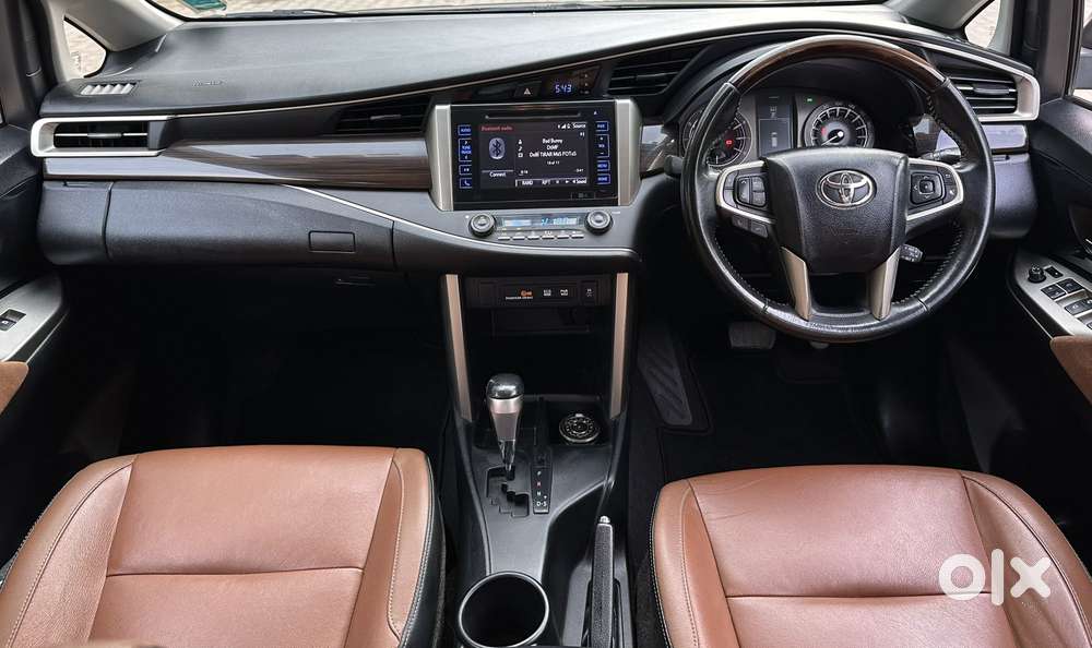 Toyota Innova Crysta 2.7 Zx At, 2017, Petrol