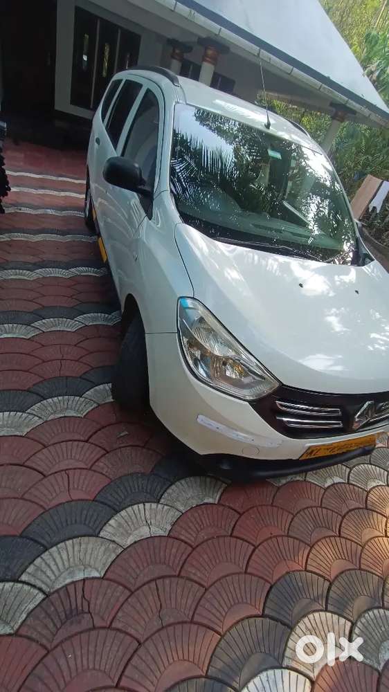 Renault Lodgy 2017 Diesel 268000 Km Driven