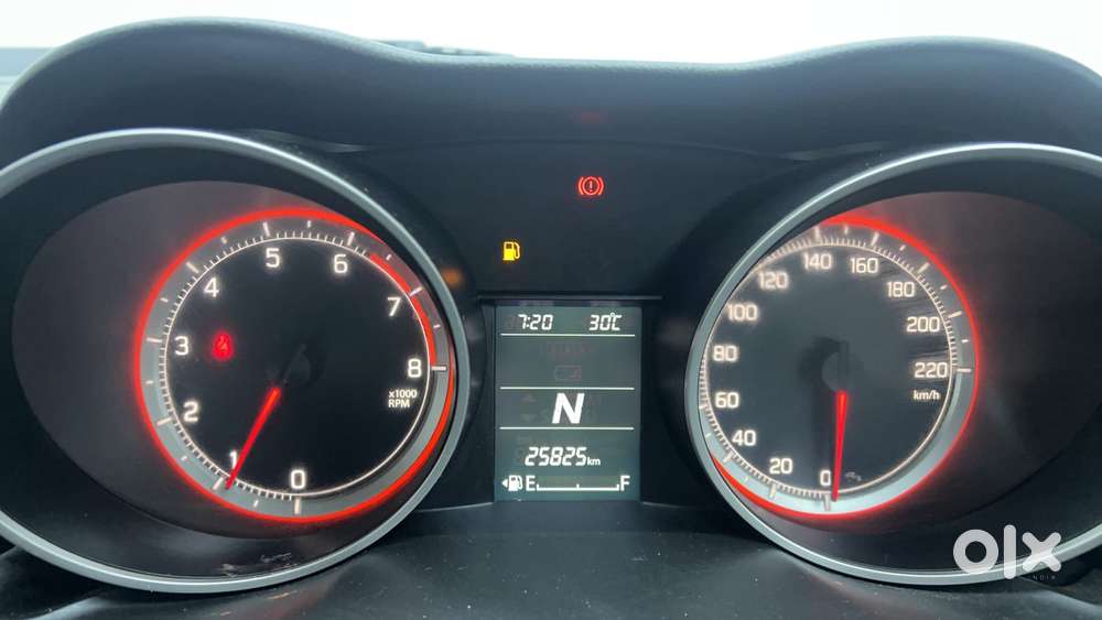 Maruti Suzuki Swift Amt Zxi, 2019, Petrol