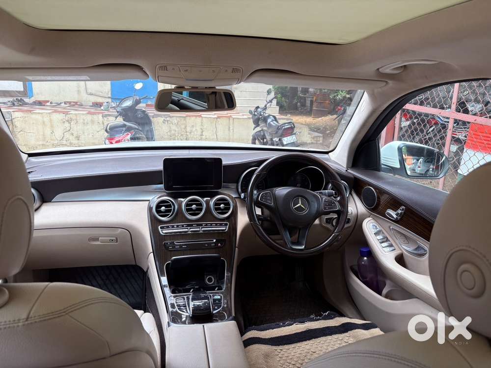 Mercedes Glc 2018 Car