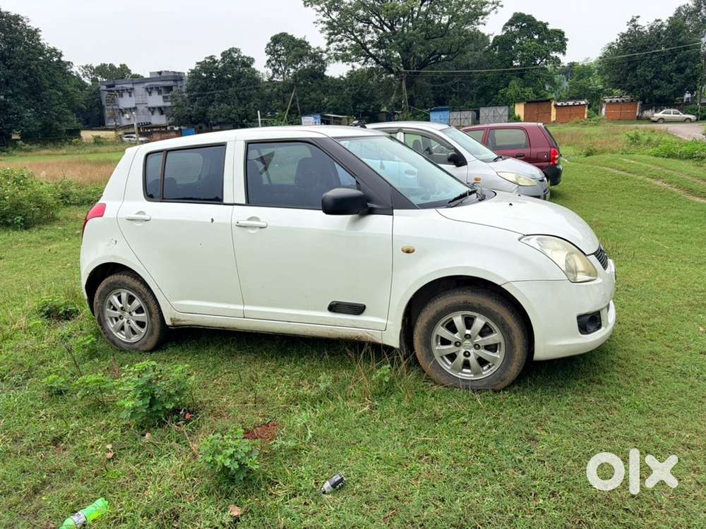 Maruti Suzuki Swift 2010 Petrol Well Maintained
