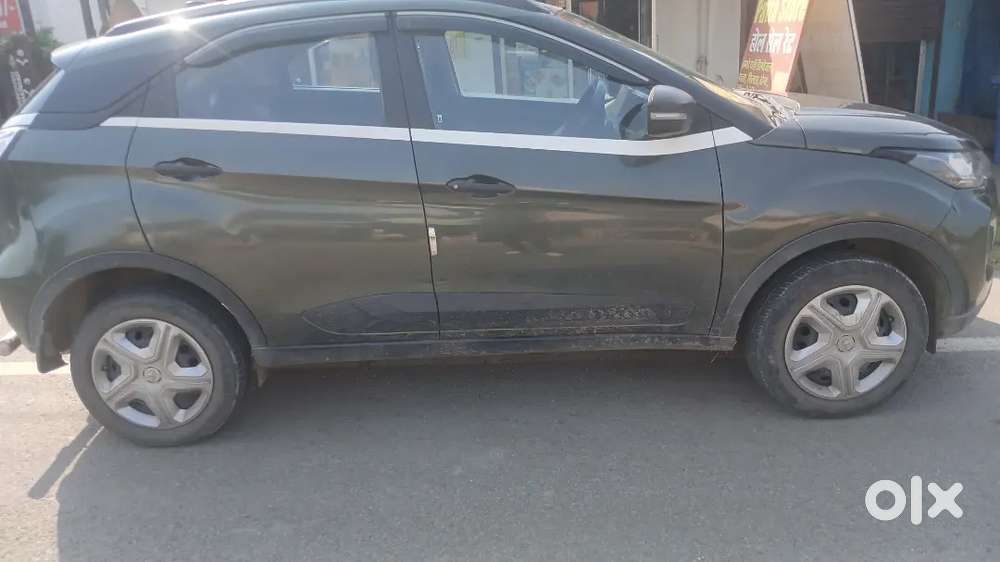 Tata Nexon Xm 2021 Petrol 61600 Km Driven.