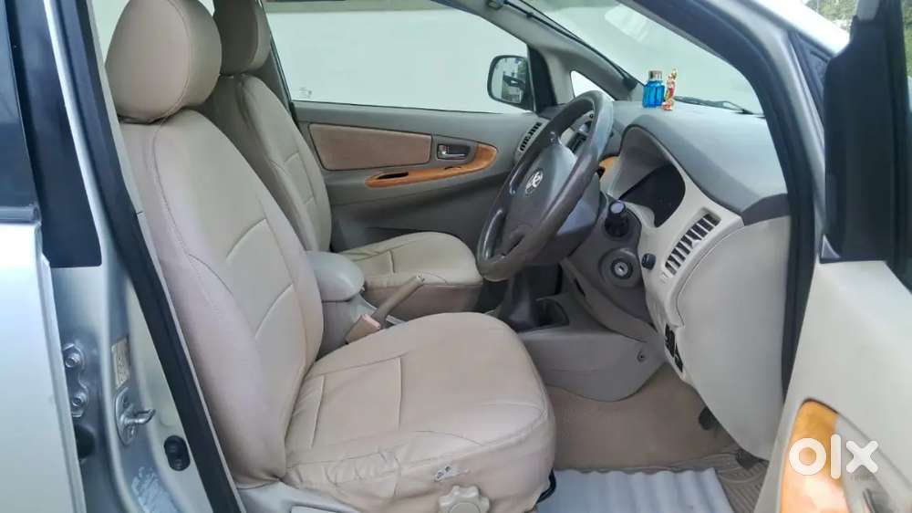 Toyota Innova 2011 Diesel Well Maintained