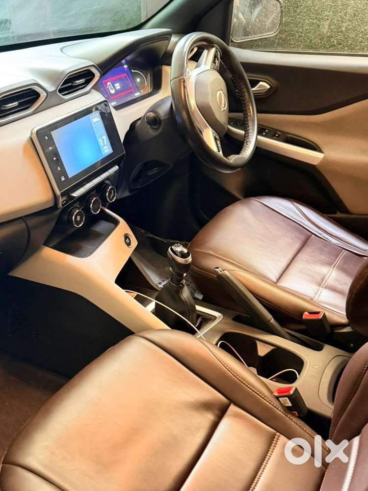 Nissan Magnite 2021 Petrol Well Maintained