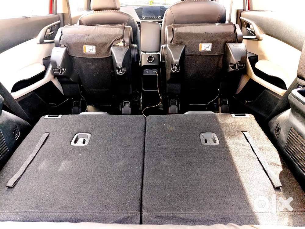 Kia Carens Prestige 1.5 Turbo Petrol 6 Seater With Cng And Foot Mate