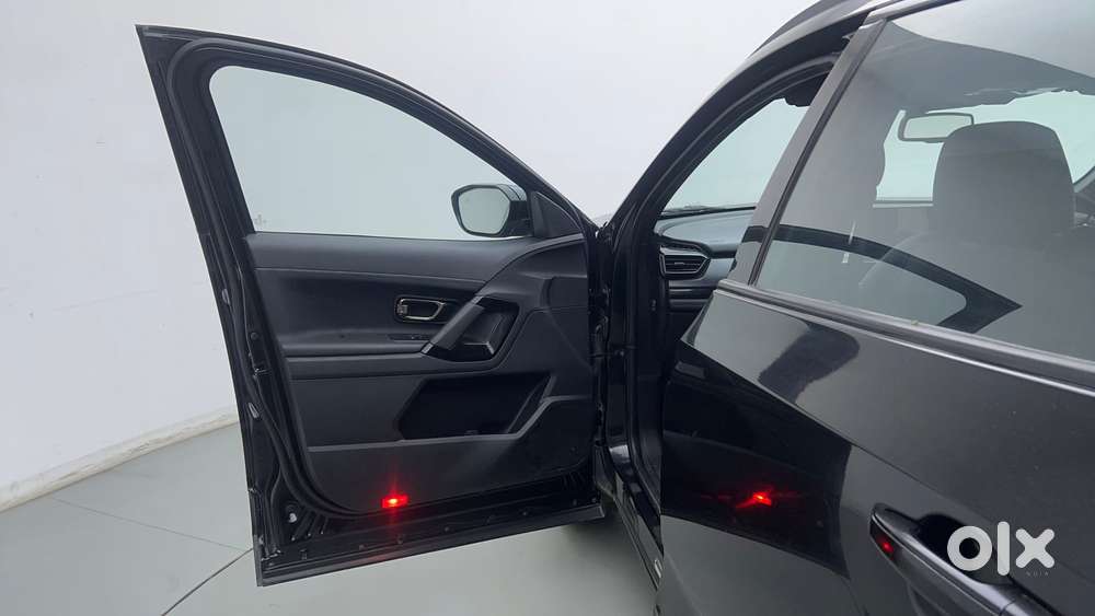 Tata Harrier Fearless Plus Dark Edition At, 2024, Diesel