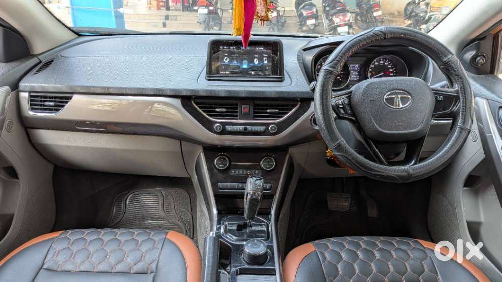Tata Nexon 1.2 Revotron Xza Plus (o) Amt, 2018, Petrol