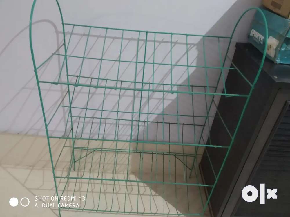 Metal shoe store rack online olx