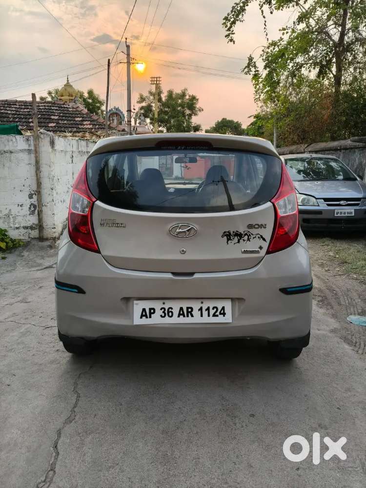 Hyundai Eon 2012 Petrol Good Condition New Tyres And Well Matained