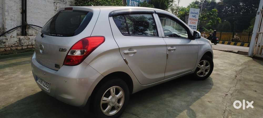 Hyundai I20 1.2 Asta, 2010, Cng & Hybrids