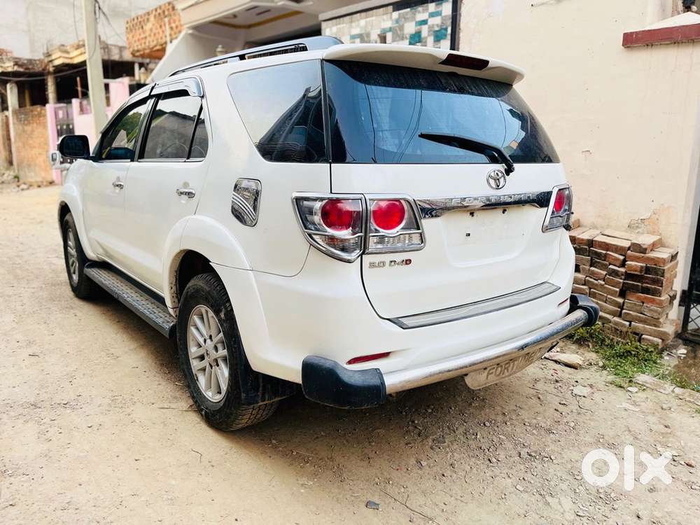 Toyota Fortuner Diesel 2013